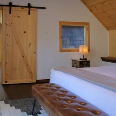 アイディルワイルド Hobbit House - Charming In Townヴィラ エクステリア 写真