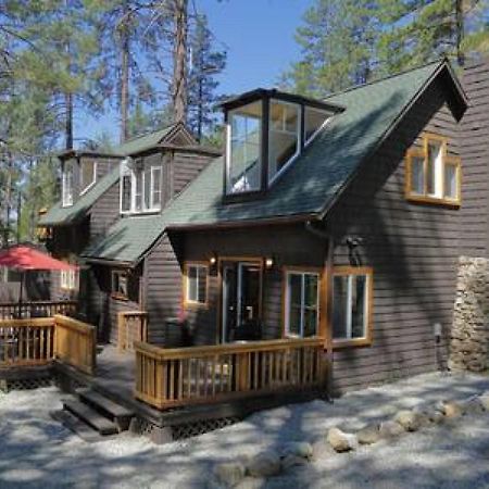 アイディルワイルド Hobbit House - Charming In Townヴィラ エクステリア 写真